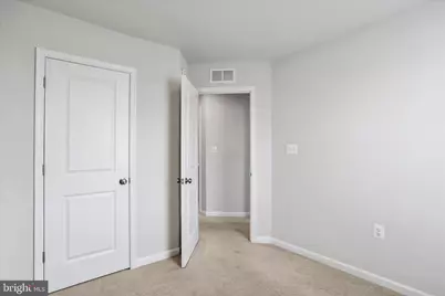 135 Presidents Pointe Avenue, Ranson, WV 25438 - Photo 26