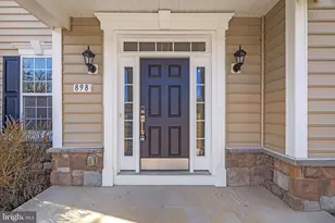 898 Declaration Dr, Charles Town, WV 25414 - Photo 8