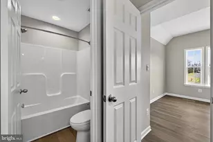 898 Declaration Dr, Charles Town, WV 25414 - Photo 76