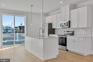 1207 Oasis Ave, Ranson, WV 25438 - Photo 16