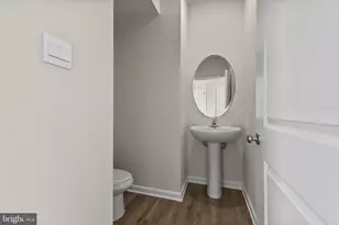 574 Atkinson St, Shenandoah Junction, WV 25442 - Photo 8