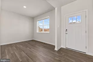 574 Atkinson St, Shenandoah Junction, WV 25442 - Photo 2