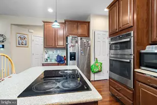 230 Summer Grove Dr, Kearneysville, WV 25430 - Photo 16