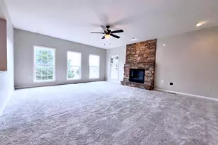 830 Sawgrass Dr, Charles Town, WV 25414 - Photo 12
