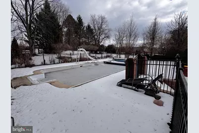 108 Foxhall Road, Charles Town, WV 25414 - Photo 4