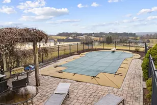 17 Shamrock Ln, Charles Town, WV 25414 - Photo 86