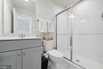 195 Presidents Pointe Avenue, Ranson, WV 25438 - Photo 12