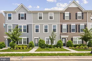 195 Presidents Pointe Ave, Ranson, WV 25438 - Photo 1