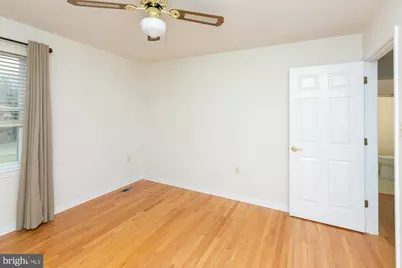 96 Chestnutwood Way, Harpers Ferry, WV 25425 - Photo 32