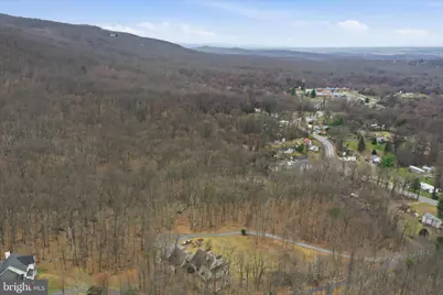 156 Ray Ridge Lane, Harpers Ferry, WV 25425 - Photo 2