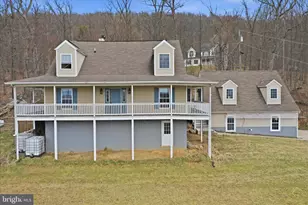 156 Ray Ridge Ln, Harpers Ferry, WV 25425 - Photo 10