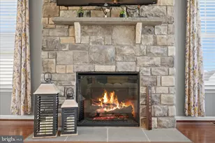 224 Courier Dr, Charles Town, WV 25414 - Photo 10