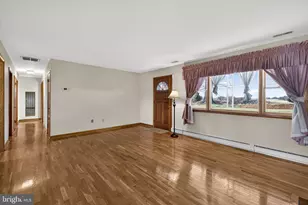 7737 Summit Point Rd, Charles Town, WV 25414 - Photo 14