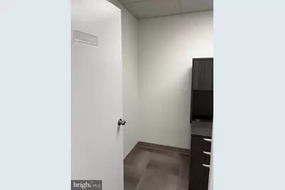 112 E 3rd Avenue #SUITE 114, Ranson, WV 25438 - Photo 20