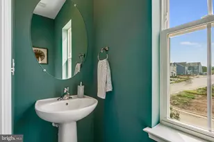 205 Swan Fld Ave, Ranson, WV 25438 - Photo 16