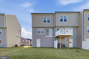 24 Armistead Pl, Charles Town, WV 25414 - Photo 38