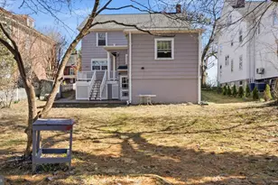 418 S Mildred St, Charles Town, WV 25414 - Photo 4