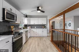 83 Dove Hill Dr, Ranson, WV 25438 - Photo 14