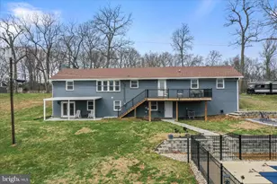 83 Dove Hill Dr, Ranson, WV 25438 - Photo 6