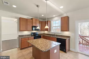 18 Summer Grove Dr, Kearneysville, WV 25430 - Photo 6