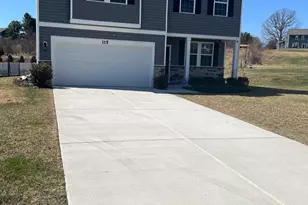 115 Bell Tower Ln, Charles Town, WV 25414 - Photo 2