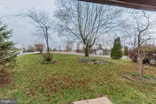 602 N Reymann St, Ranson, WV 25438 - Photo 44