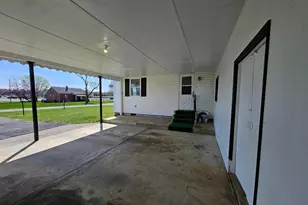 254 Jefferson Terrace Rd, Charles Town, WV 25414 - Photo 16