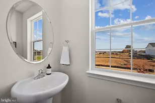 18 Aloma St, Charles Town, WV 25414 - Photo 16