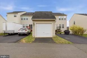 563 Lord Fairfax St, Charles Town, WV 25414 - Photo 34