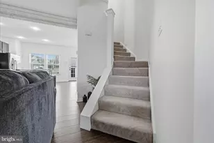 563 Lord Fairfax St, Charles Town, WV 25414 - Photo 16