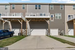 66 National St, Ranson, WV 25438 - Photo 2