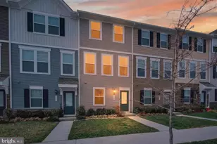 114 Coolidge Ave, Ranson, WV 25438 - Photo 2