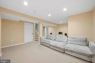 218 Braddock St, Charles Town, WV 25414 - Photo 44