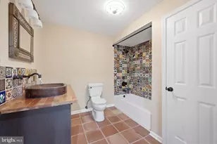 218 Braddock St, Charles Town, WV 25414 - Photo 46