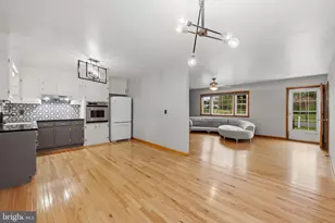 14983 Charles Town Rd, Charles Town, WV 25414 - Photo 18