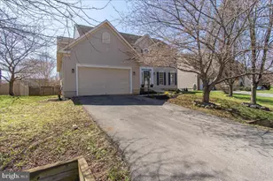 131 Butcher Ct, Shepherdstown, WV 25443 - Photo 2
