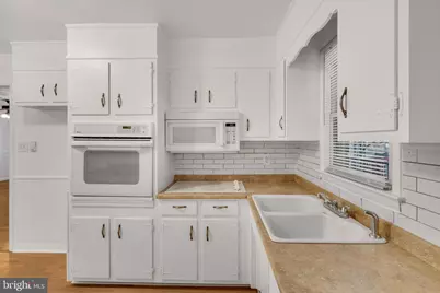 310 N Fairfax Boulevard, Ranson, WV 25438 - Photo 18