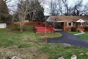 310 N Fairfax Blvd, Ranson, WV 25438 - Photo 34