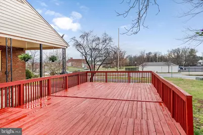 310 N Fairfax Boulevard, Ranson, WV 25438 - Photo 6