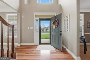 122 Revere Dr, Charles Town, WV 25414 - Photo 6