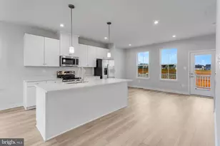 1721 Destrier St, Ranson, WV 25438 - Photo 8