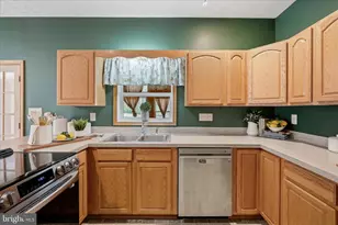 622 Ann Lewis Rd, Charles Town, WV 25414 - Photo 14