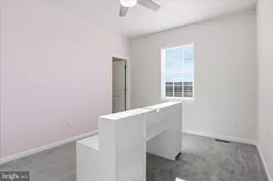 889 Barksdale Dr, Charles Town, WV 25414 - Photo 22