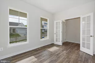 1007 Barksdale Dr, Charles Town, WV 25414 - Photo 2