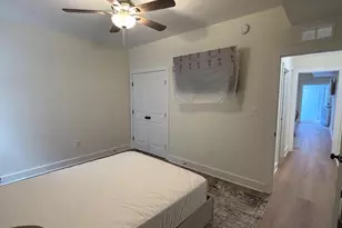 111 W North St, Charles Town, WV 25414 - Photo 6