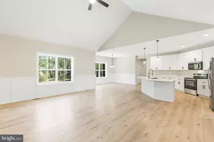 Jingle Bells Ct, Harpers Ferry, WV 25425 - Photo 16