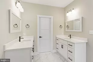 Jingle Bells Ct, Harpers Ferry, WV 25425 - Photo 24