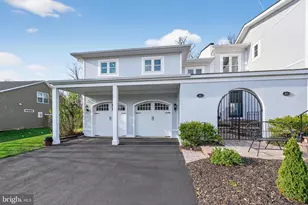 61 Hartzell Dr, Shepherdstown, WV 25443 - Photo 1