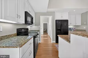 61 Hartzell Dr, Shepherdstown, WV 25443 - Photo 10