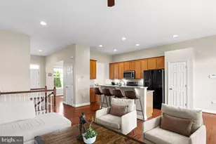 91 Burberry Ln, Charles Town, WV 25414 - Photo 6